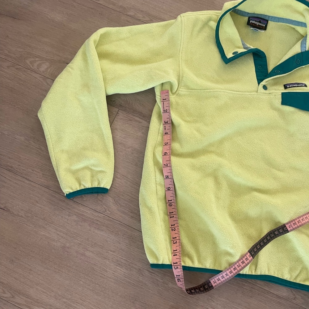 Patagonia Women's Lightweight Synchilla Snap-T Pullover Small - Picture 6 of 7